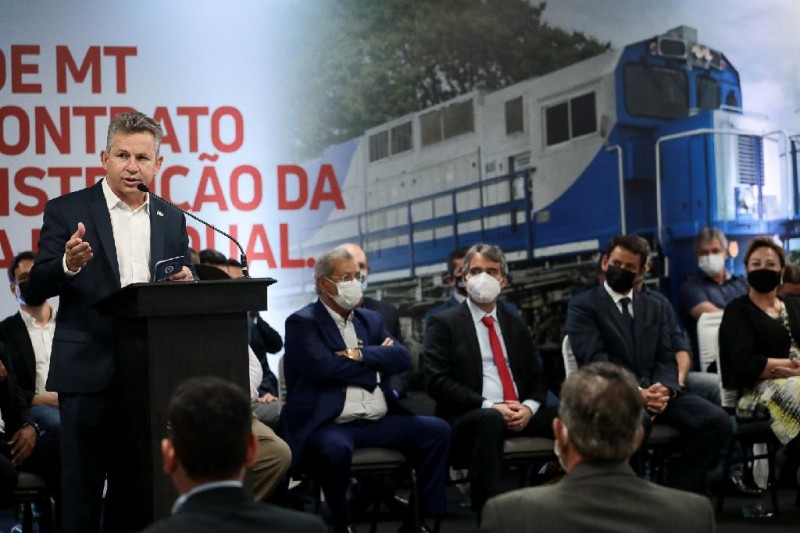 Governo firma contrato inovador para construção de ferrovia estadual