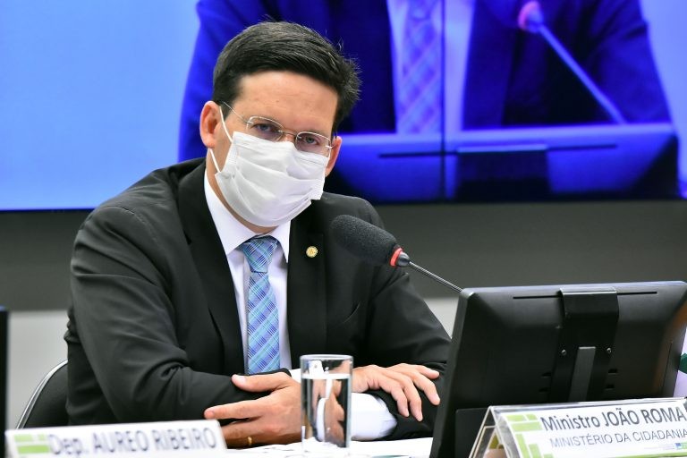Ministro da Cidadania diz que a possibilidade de fraude no auxílio emergencial foi reduzida a quase zero