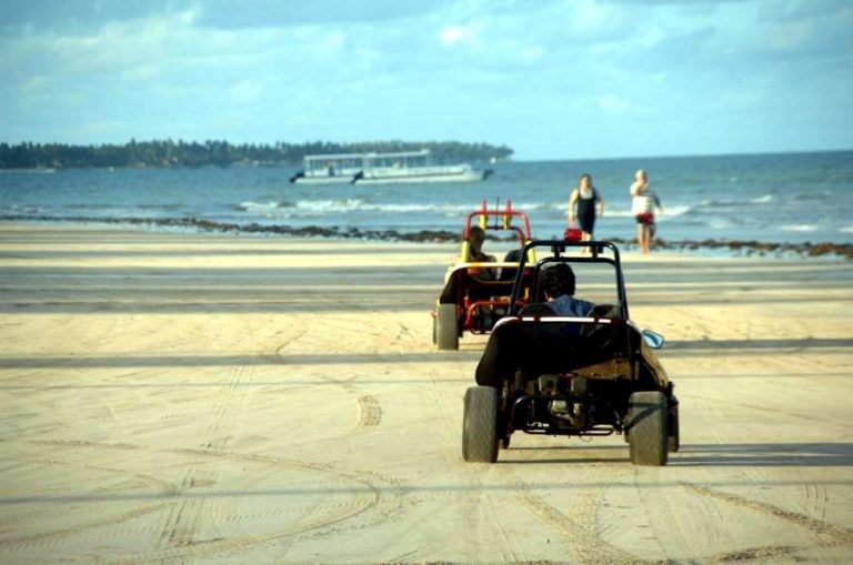 Comissão debate a criação do Dia Nacional do Guia de Turismo