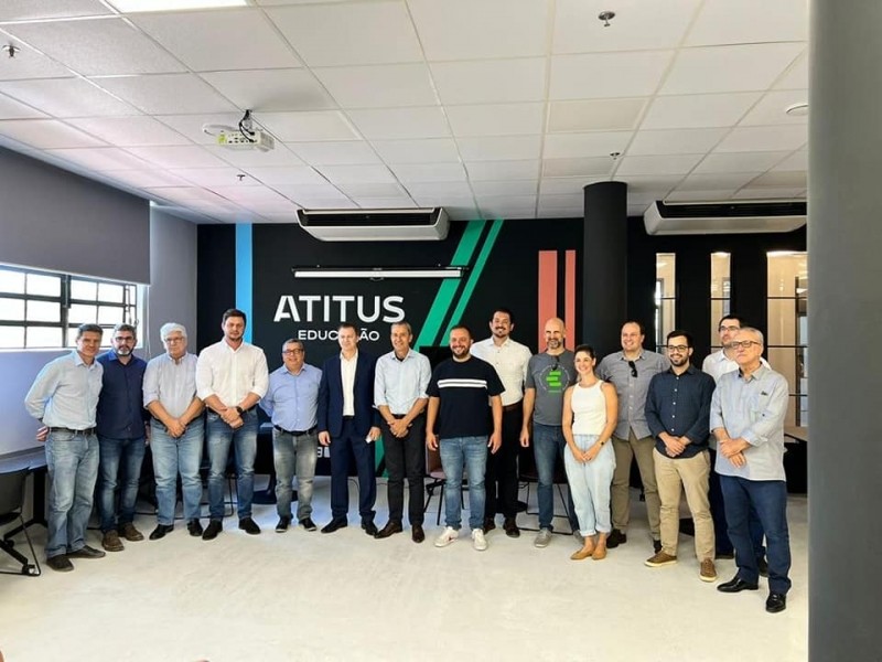 Prefeito Miguel Vaz e comitiva participam de encontro sobre inovação em Porto Alegre