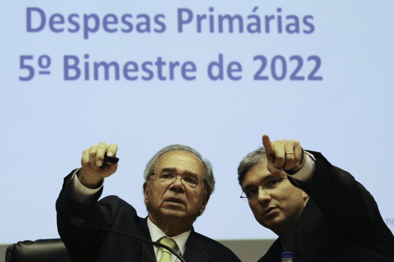 Projeção de superávit primário em 2022 sobe para R$ 23,36 bilhões