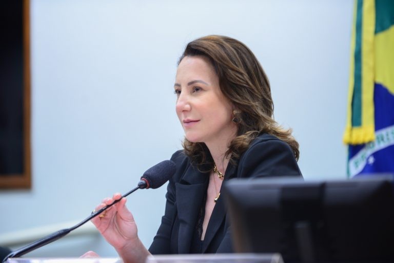 Projeto prevê ações para prevenção do sofrimento psíquico entre jovens