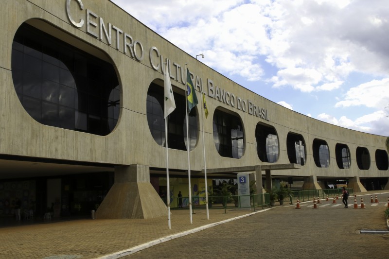 Transição: não há orçamento para compra de livros didáticos em 2023