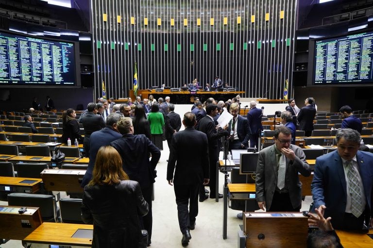 Câmara pode votar nesta quarta-feira aumento de pena para crimes de injúria racial