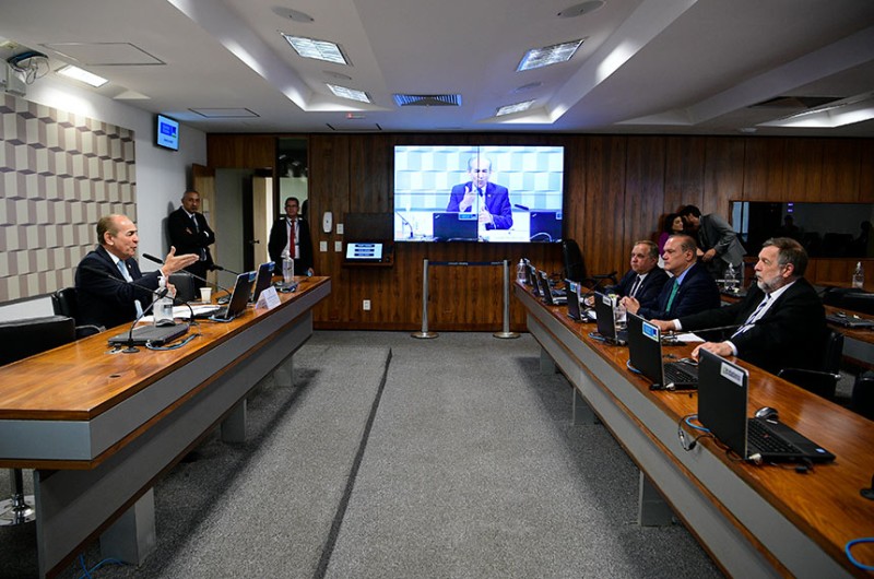 Comissão aprova 30 recomendações para reduzir ‘sequelas’ da pandemia na educação