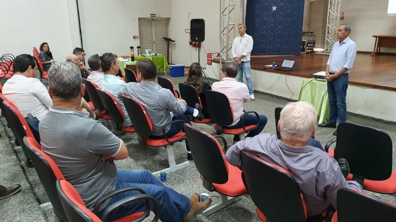 Prefeito Miguel Vaz é o novo presidente do Cidesa