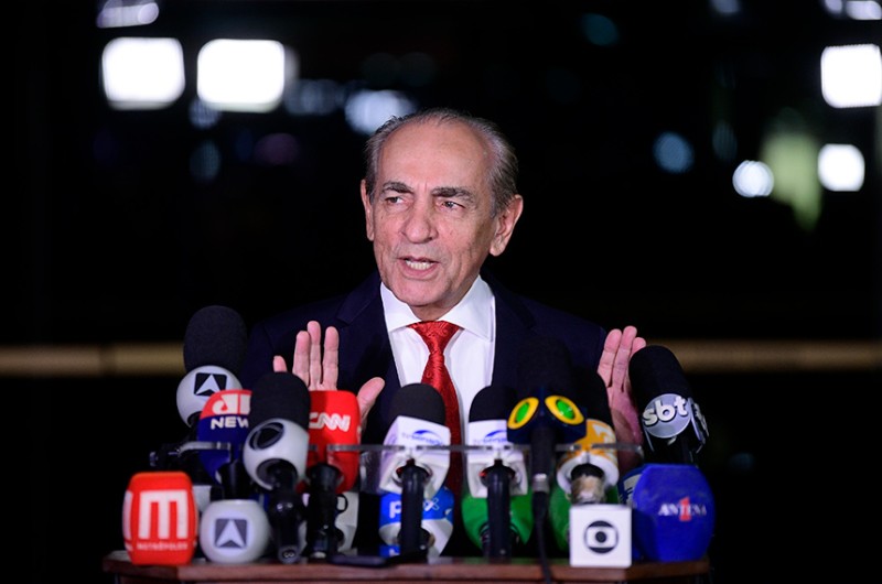 Castro entrega hoje relatório da LOA com R$ 145 bi de PEC