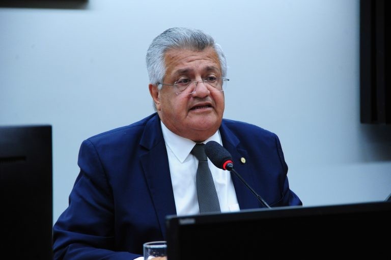 Comissão aprova projeto que insere na LDB o direito à educação para estudantes estrangeiros