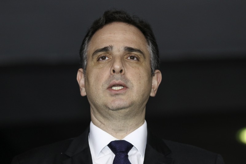 Diplomação destaca exercício da democracia, diz presidente do Senado