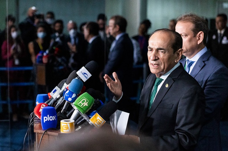 Castro: Câmara e Senado terão solução conjunta para emendas de relator