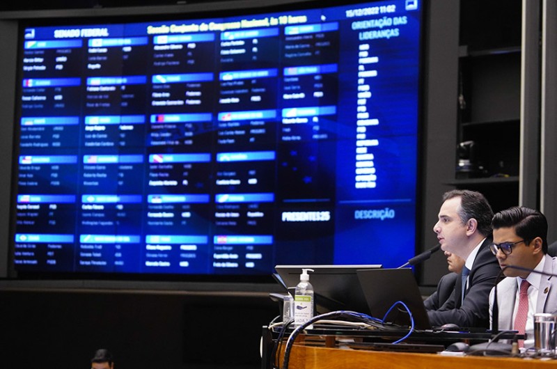 LDO de 2023 tem oito vetos derrubados por deputados e senadores