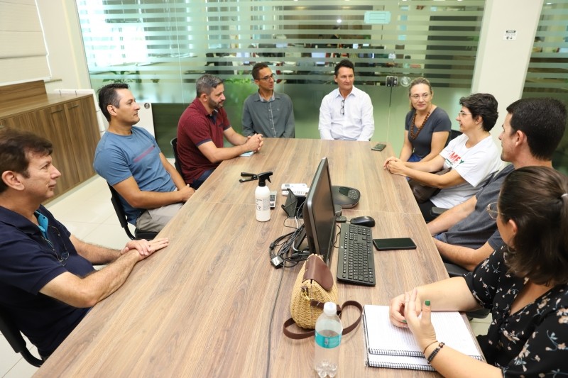 Educação Municipal recebe visita de gestores de Comodoro