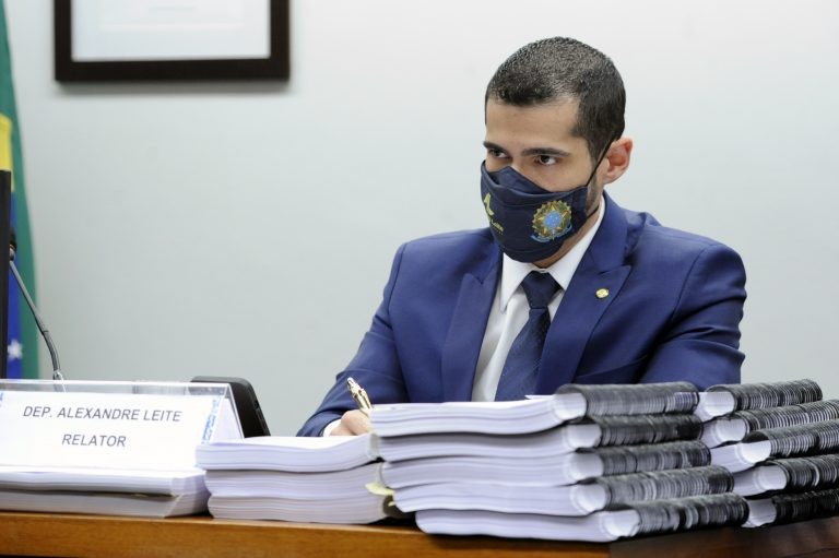 Comissão rejeita criação de fundo para combater furtos a caixas eletrônicos