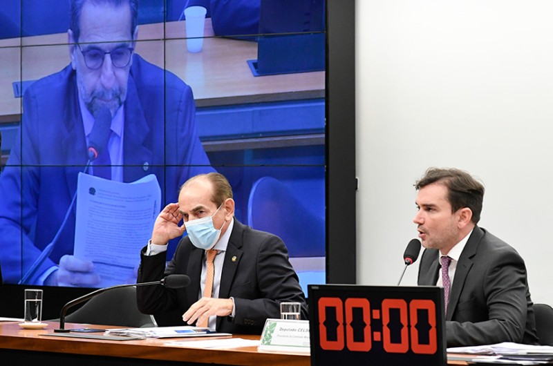 CMO aprova contas dos dois últimos anos do governo Dilma