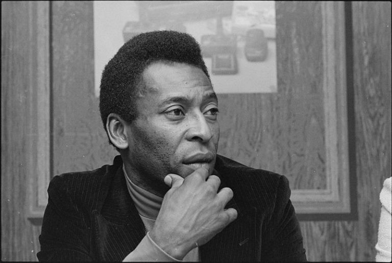 Arthur Lira lamenta morte de Pelé, o Rei do Futebol