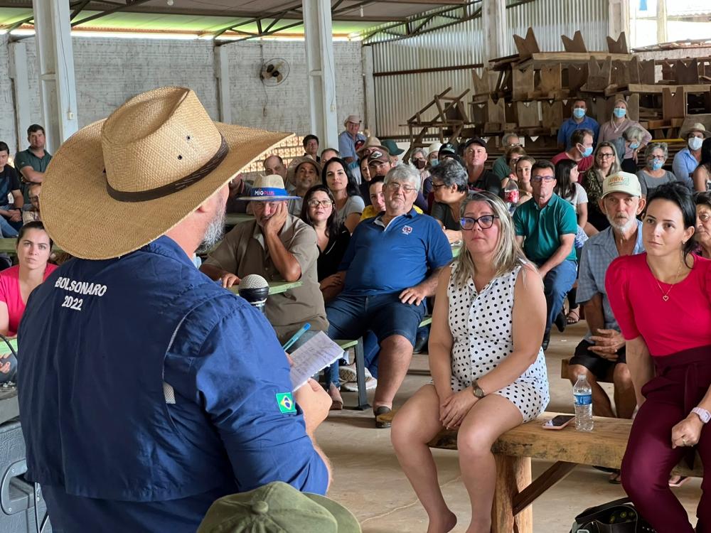 Após décadas de espera, pequenos produtores do Pontal do Marape recebem títulos de propriedade