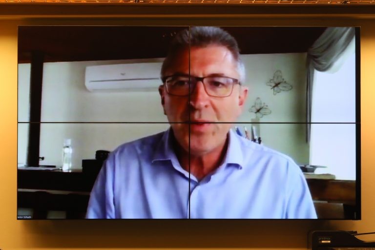 Comissão aprova possibilidade de cancelamento do CPF original de adotado