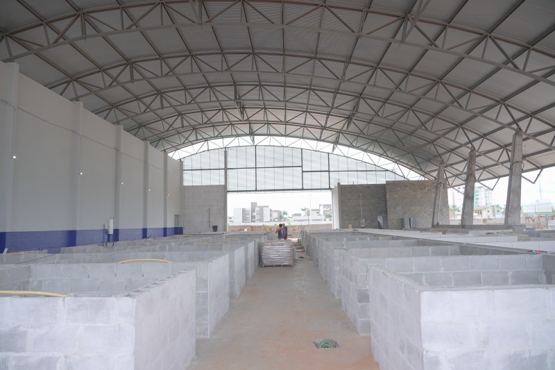 Obra do novo Mercado do Produtor entra na fase de pintura e revestimento