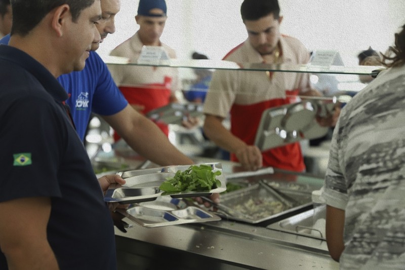 Restaurante do Trabalhador serve mais de 500 refeições por dia em Lucas do Rio Verde