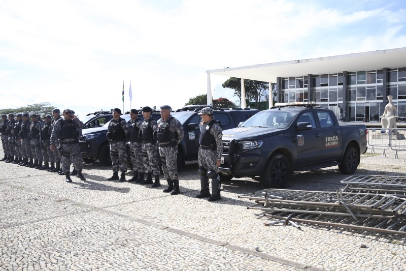 Governo federal estuda pacote de mudanças legais na segurança do DF