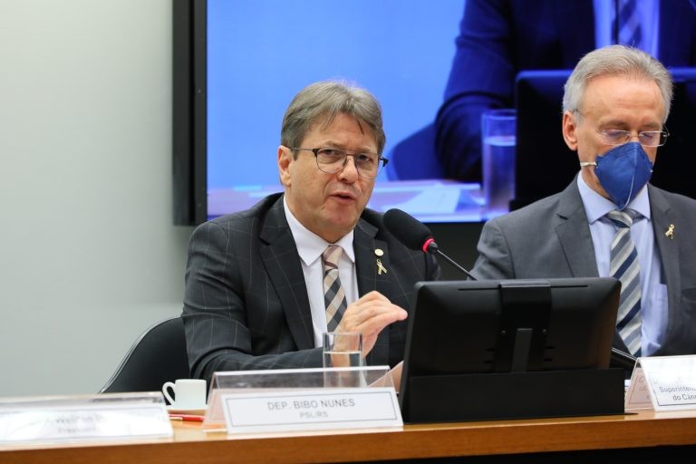 Especialistas defendem diagnóstico precoce e centros de excelência para câncer infantojuvenil