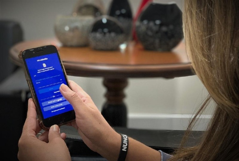 Detran disponibiliza mais de 20 serviços de habilitação e veículos de forma online