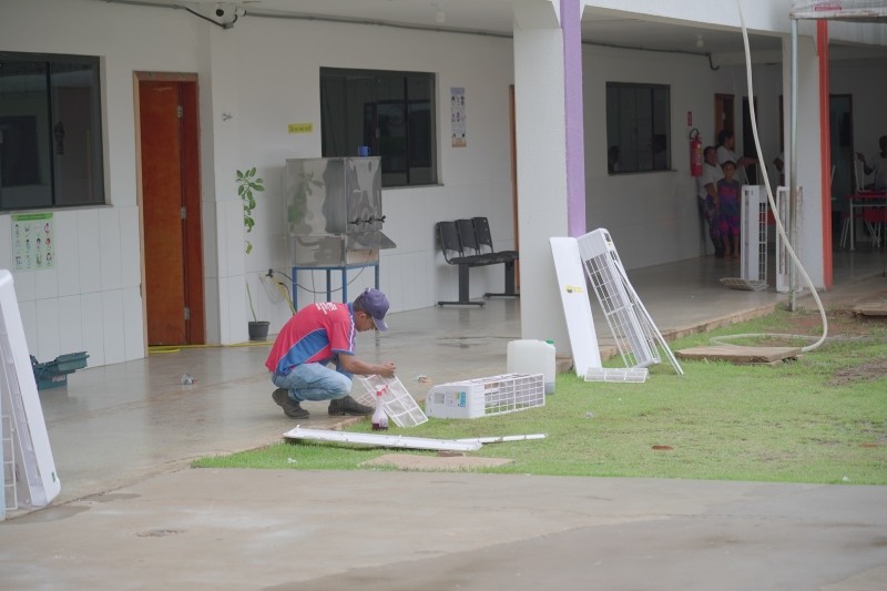 Educação capacita merendeiras e realiza manutenção nas escolas para volta às aulas