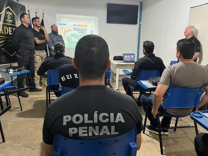 Sesp capacita policiais penais para uso de novas pistolas Glock
