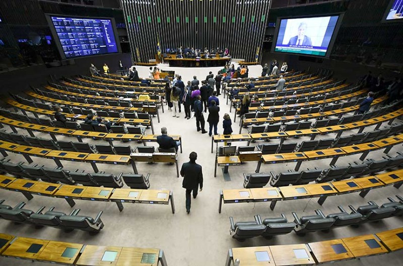 Congresso tem 24 vetos presidenciais na fila de votação