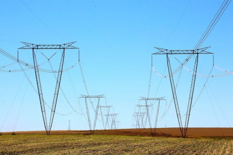 Comissão debate proposta modifica o setor elétrico e prevê portabilidade na conta de luz