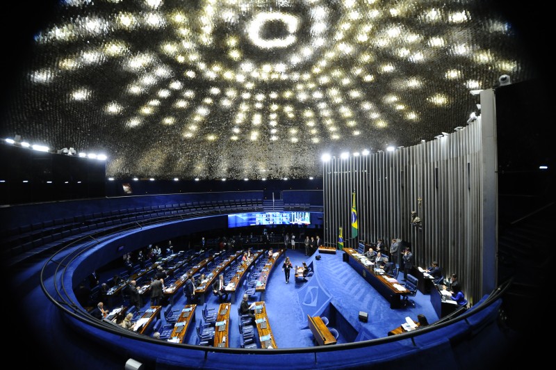 Partidos e blocos parlamentares no Senado definem líderes nesta semana