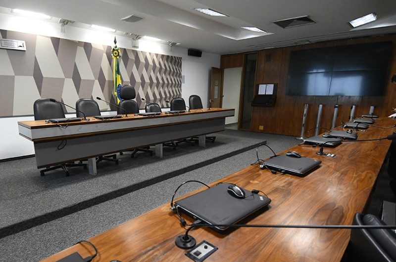 Senado terá que definir novos membros e presidentes para comissões permanentes