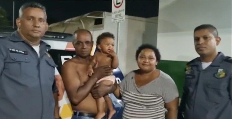Policiais militares salvam criança de 1 ano que estava engasgada em Cuiabá