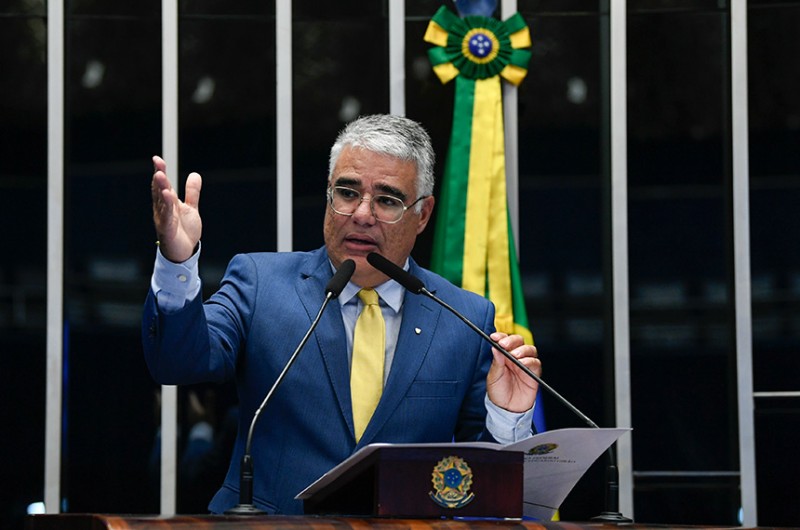 Eduardo Girão anuncia filiação ao Partido Novo