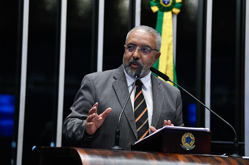 Paim cobra medidas para evitar crise humanitária com os povos indígenas