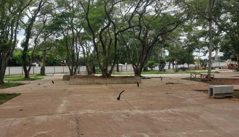 Governo de MT reforma praça central e realiza melhorias em ruas de Chapada dos Guimarães