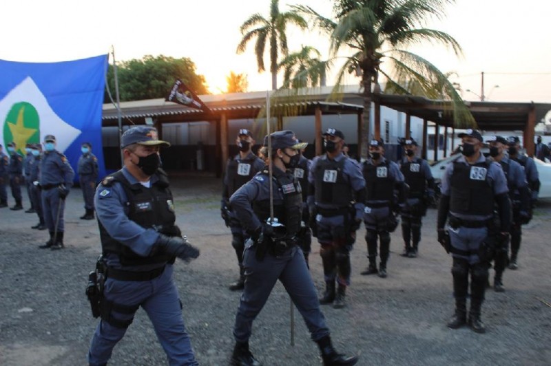 Tenente- coronel Hadassah Beserra assume comando do maior Batalhão da PMMT
