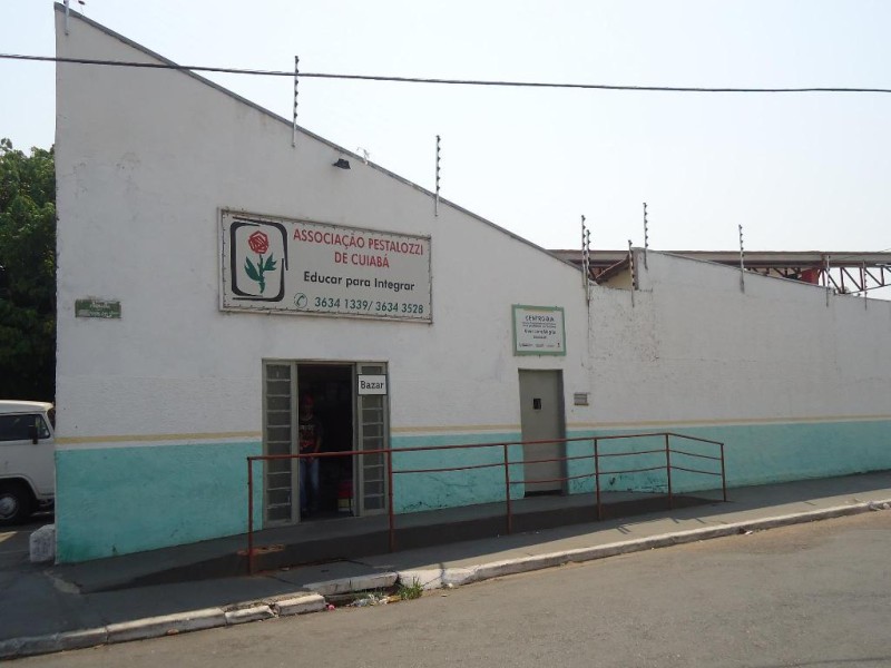 Servidores públicos realizam baile de carnaval para pacientes da Associação Pestalozzi de Cuiabá