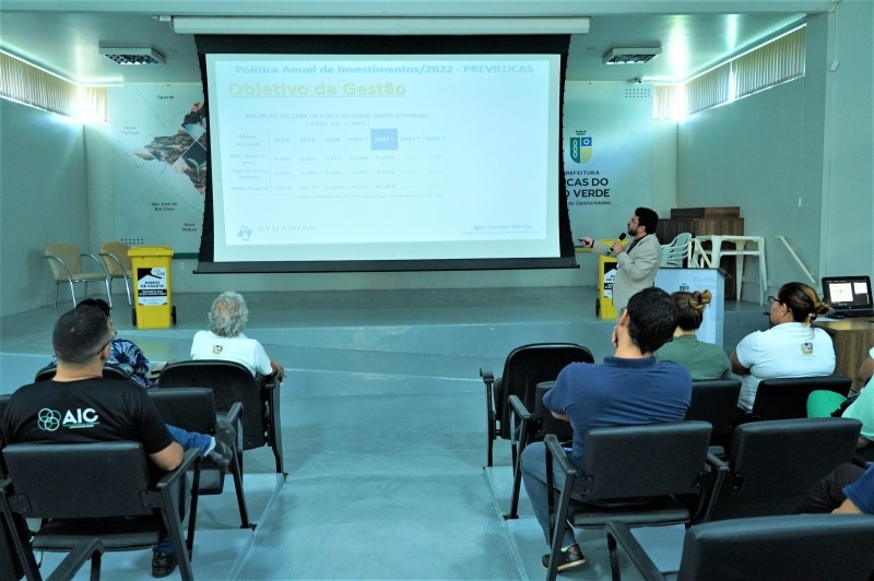 Previlucas apresenta resultados da política de investimentos em audiência pública