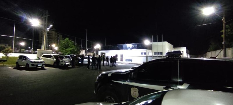 Polícia Civil cumpre mandados contra associação criminosa especializada em furtos de Hilux