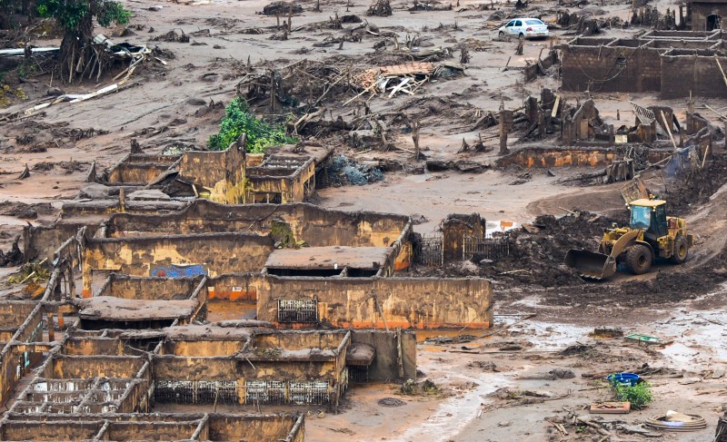 Caso Samarco: quase R$ 1 bilhão retirado de indenizações é devolvido