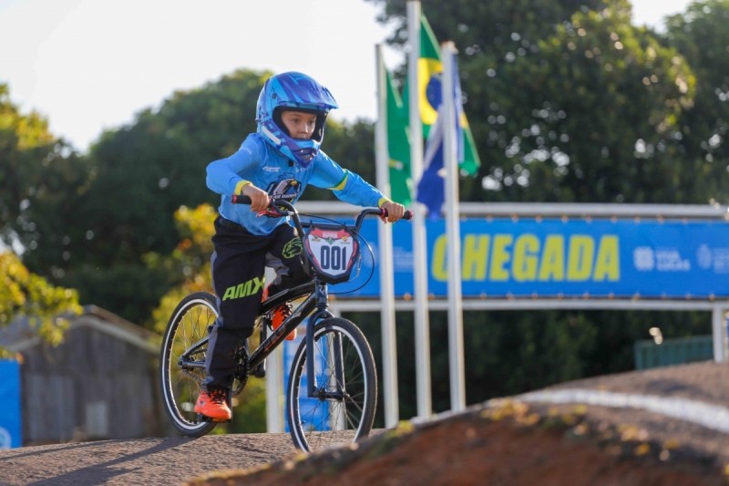 Esporte lança 1ª Copinha de BMX Racing para categorias de base