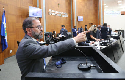 Projeto obriga hospitais a comunicar ocorrências ligadas ao uso de álcool e/ou drogas por menores de idade