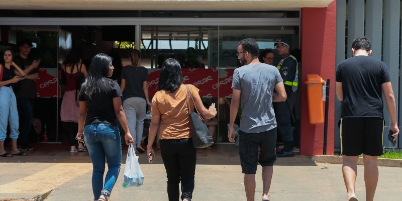 Instituição Cinema Nosso oferece cursos para jovens da periferia 