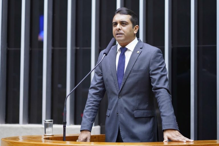 Projeto define oferta de ensino a distância em universidades públicas