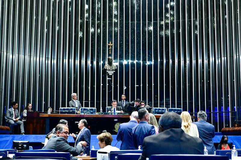 Senadores lamentam mortes de prefeito paraibano e de pai de Augusto Aras