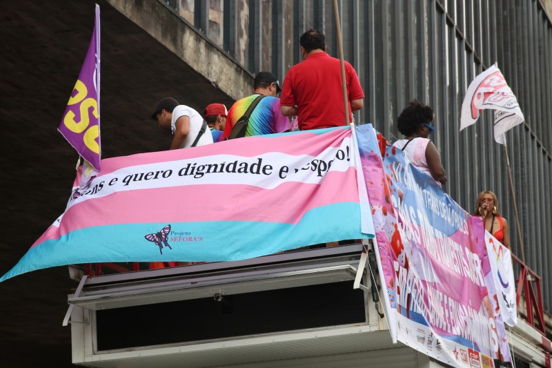 Acordo garante retificação de nomes de trans e travestis em documentos