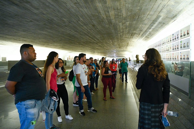 Senado retoma visitação institucional
