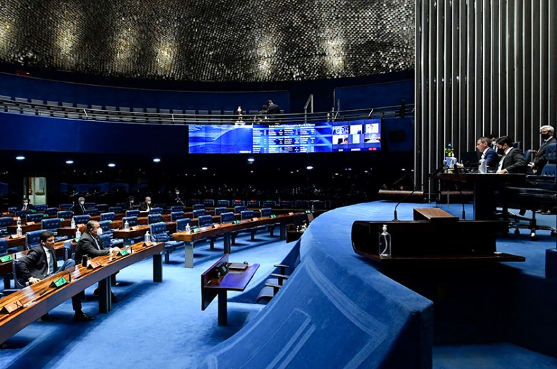 Projeto que proíbe despejos até o fim de 2021 é restabelecido