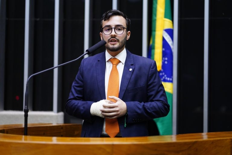 Projeto amplia recursos para financiamento de equipamentos para pessoa com deficiência